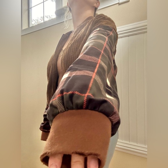 Brown Corduroy Jacket with Plaid Sleeves - Picture 4 of 9